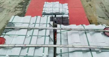 遵义 芝麻白仿形加直形路沿石出货日常