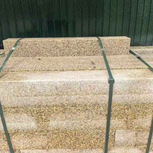 遵义 黄金麻花岗岩石材机切面栏杆料半成品