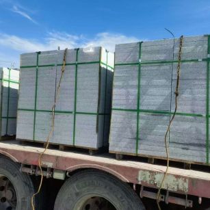 遵义 芝麻白花岗岩地铺石装车日常