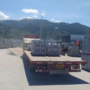 遵义 芝麻白仿形路沿石，直形路沿石