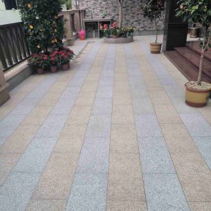 遵义 黄金麻白麻荔枝面庭院铺装展示