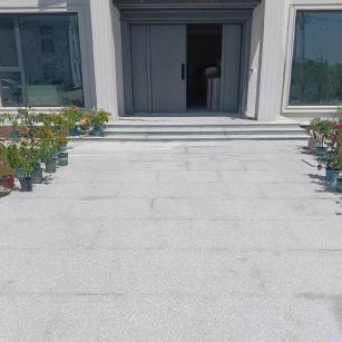 遵义 芝麻白花岗岩地铺石地面铺装