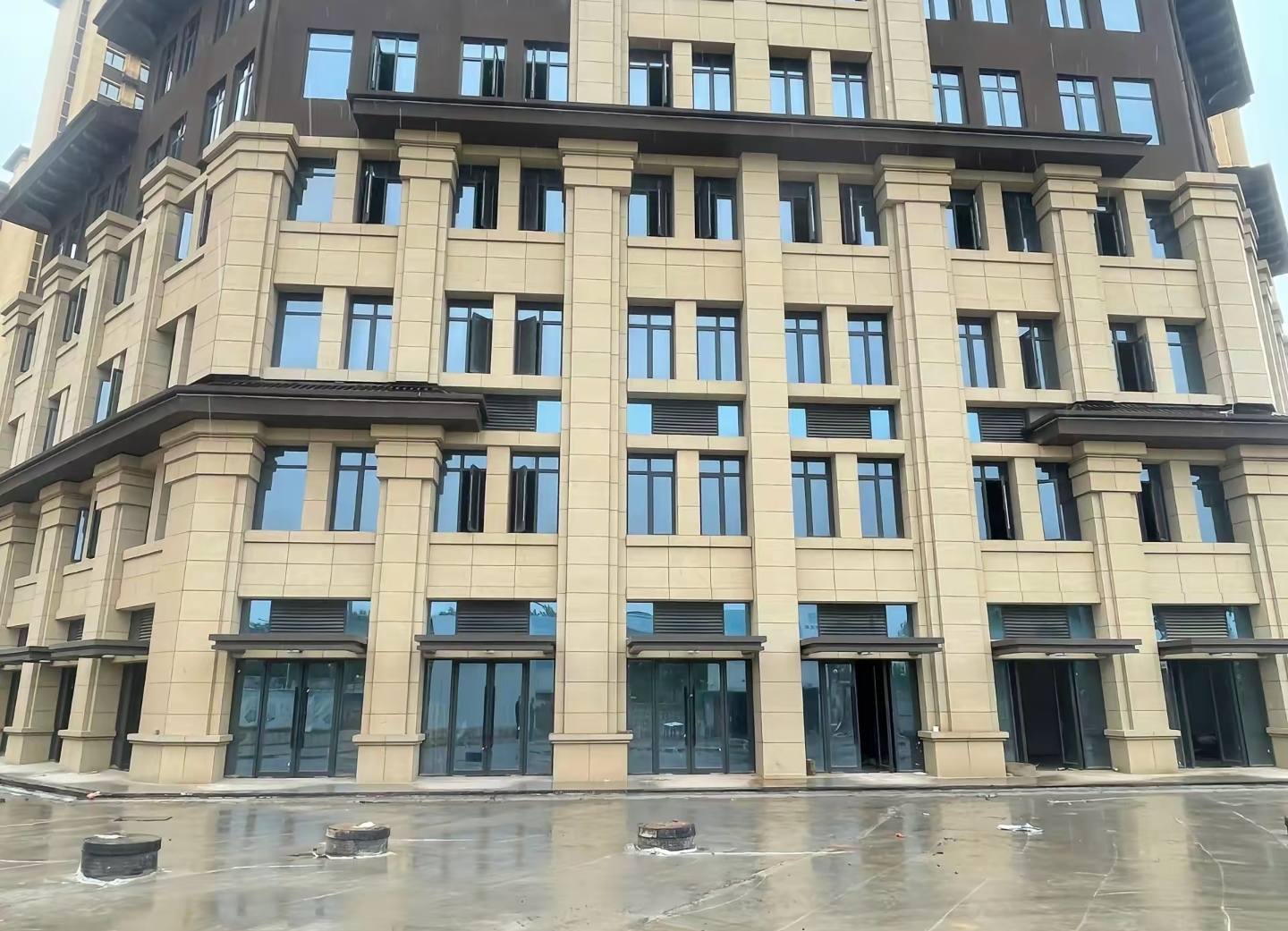 遵义 黄金麻花岗岩荔枝面小区外墙干挂