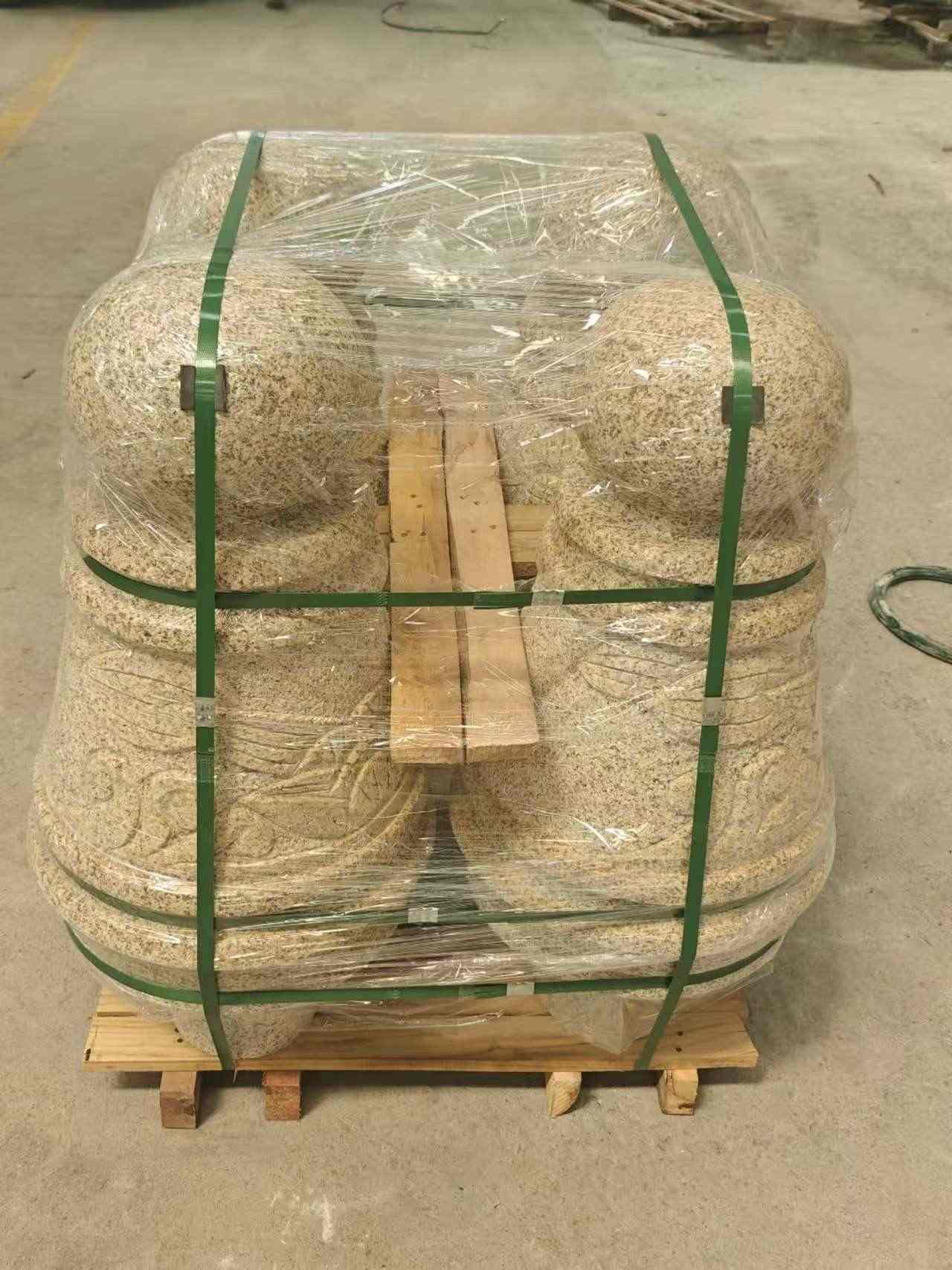 遵义 黄金麻异形定制雕花——棒棒糖挡车柱