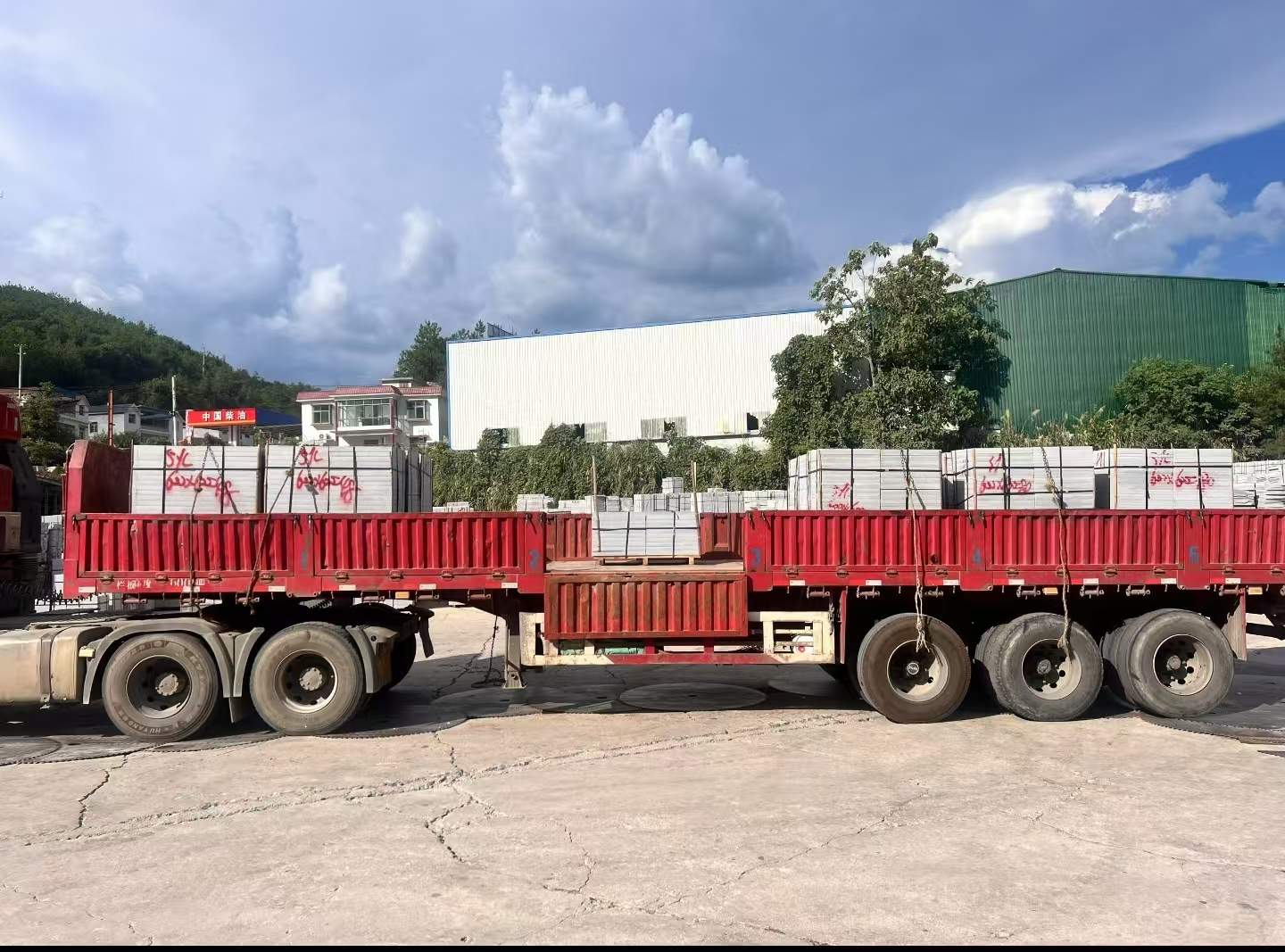 遵义 芝麻灰花岗岩地铺石出货日常