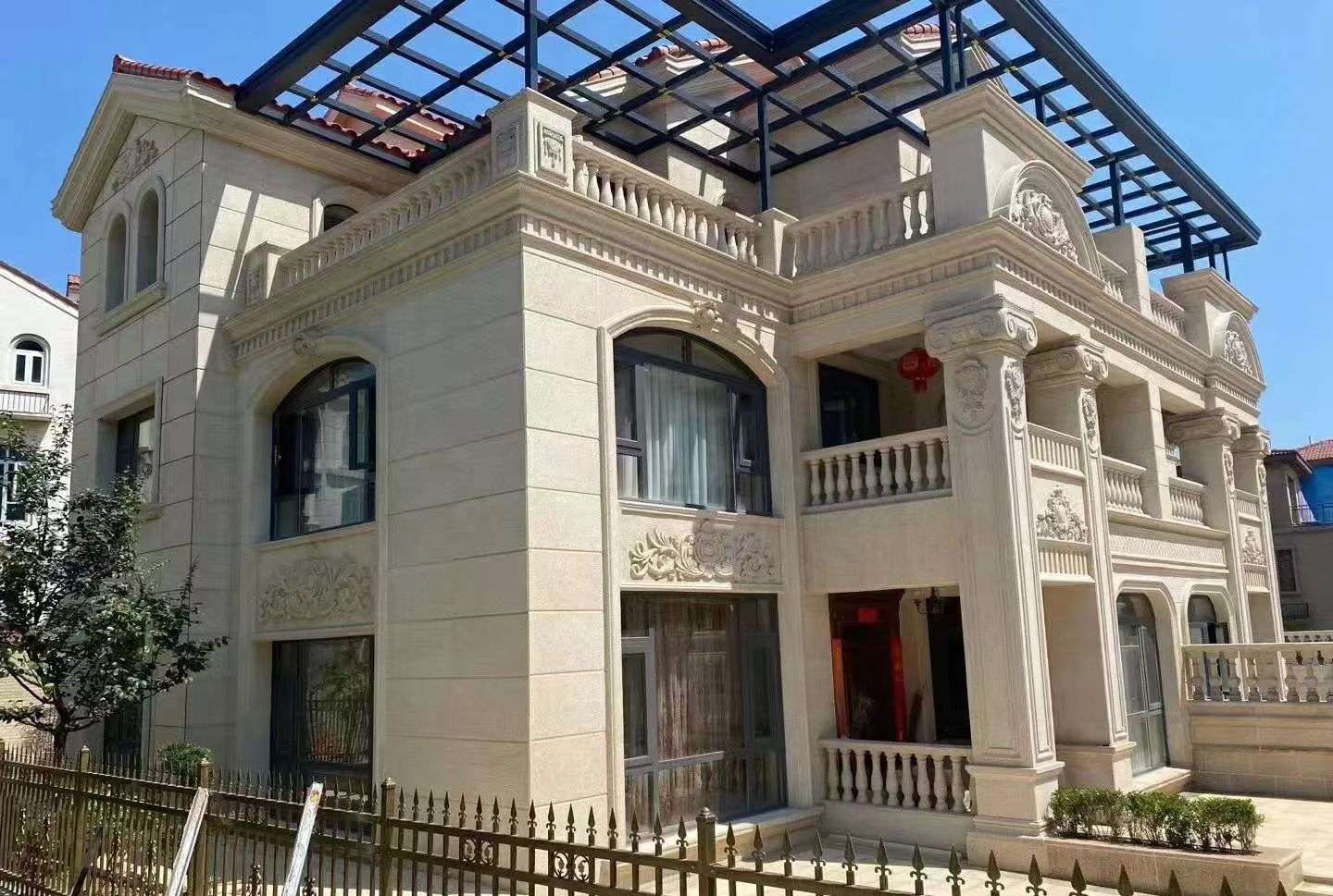 遵义 黄金麻花岗岩荔枝面别墅外墙干挂